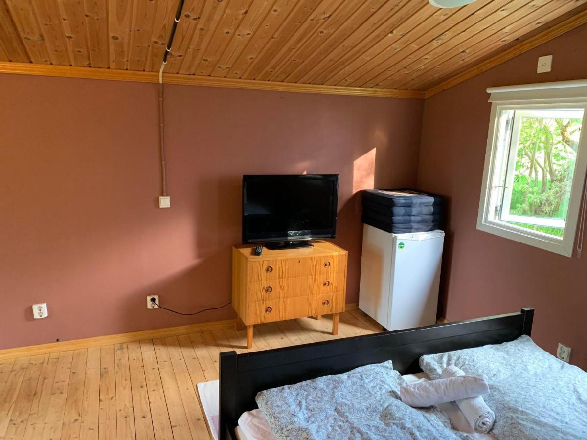 The Pink Cabin Tyfta 外观 照片
